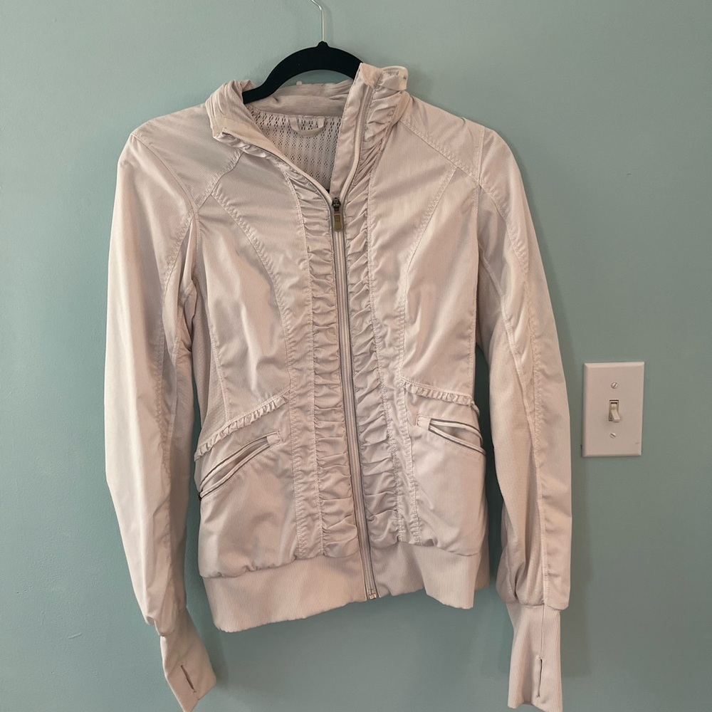 Lululemon zip up jacket white
